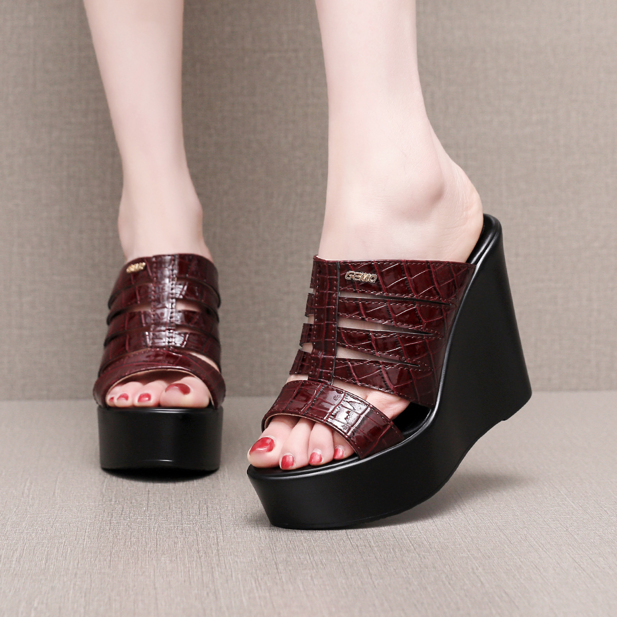 Street Fashion Clothing - High quality summer leather wedge Slipper